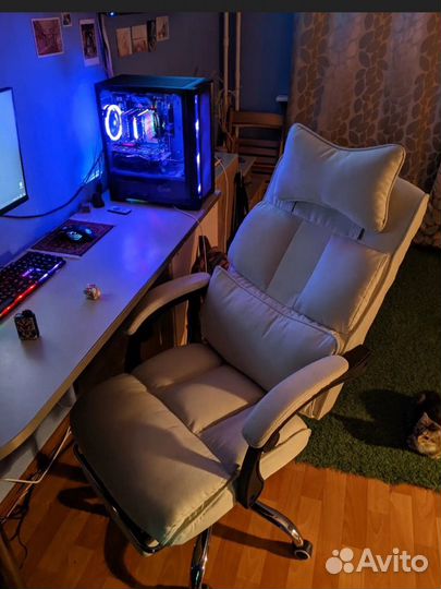 Офисное кресло с массажем компьютерное кресло