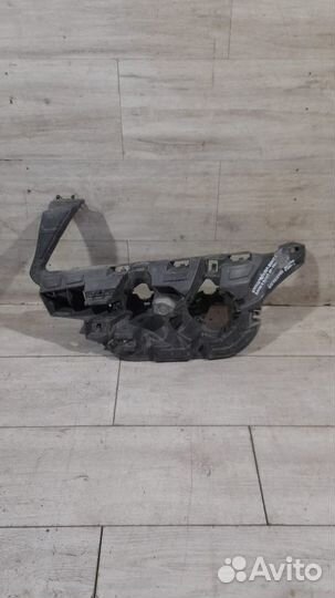 Кронштейн переднего бампера передний левый Bmw X 3