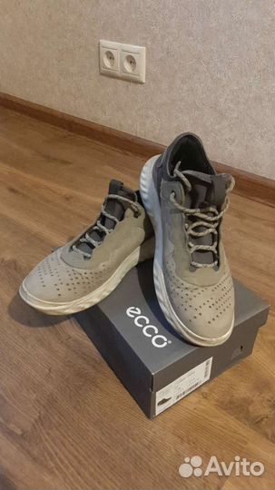 Кроссовки ecco p.37