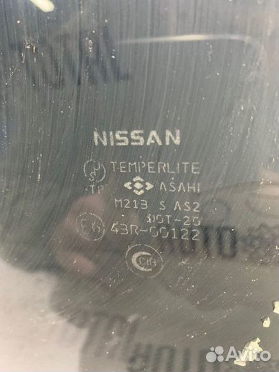 Стекло в крыло заднее левое Nissan X-Trail T30