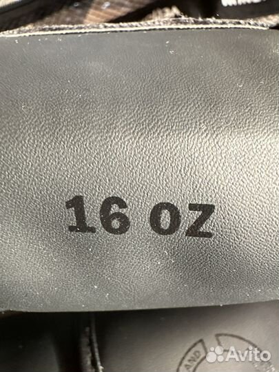 Боксерские перчатки