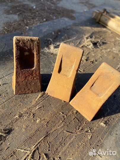 Коронки и пальцы на экскаватор Нижний Тагил