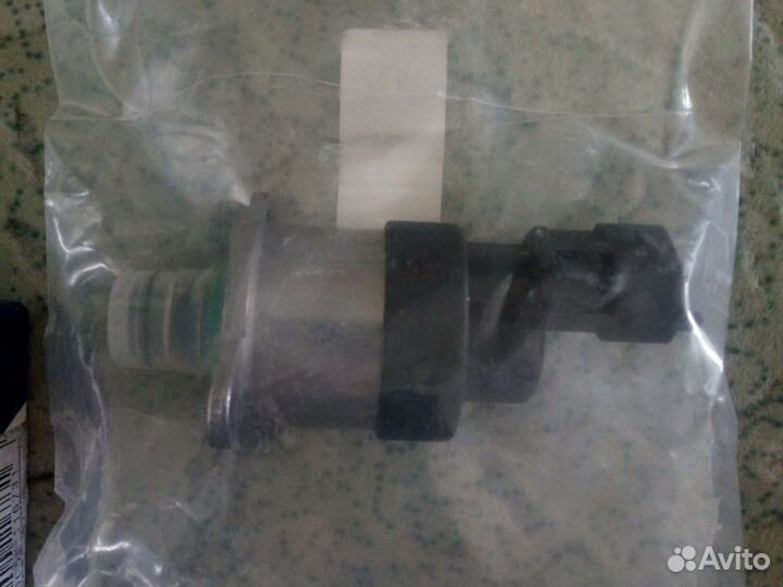 Датчик давления топлива Bosh 0928400745