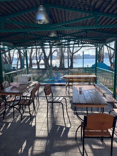 Гостиничный комплекс на первой береговой линии