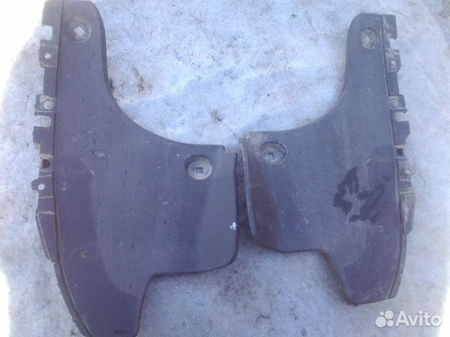 Подкрылок Локер Задний Правый Lexus NX200