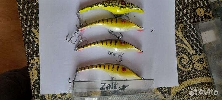 Набор джеркбейтов