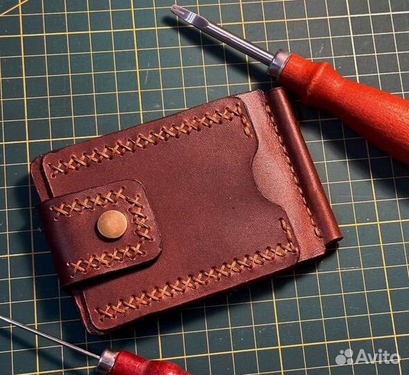 Зажим для денег ручная работа