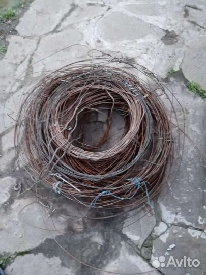Продам проволоку стальную вязальную ф 3мм