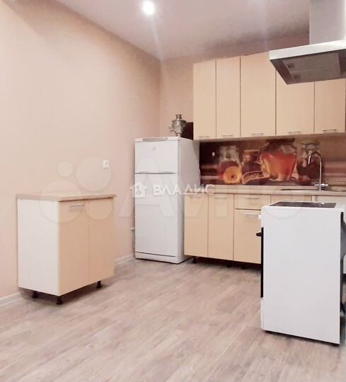2-к. квартира, 42,6 м², 1/17 эт.