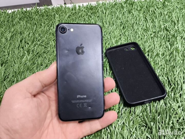 iPhone 7, 32 ГБ