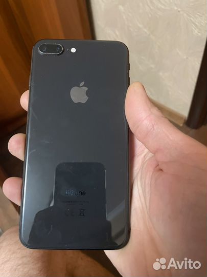 iPhone 8 Plus, 64 ГБ