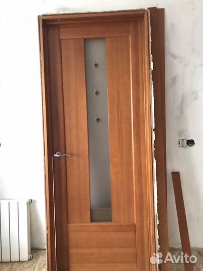 Дверь деревянная