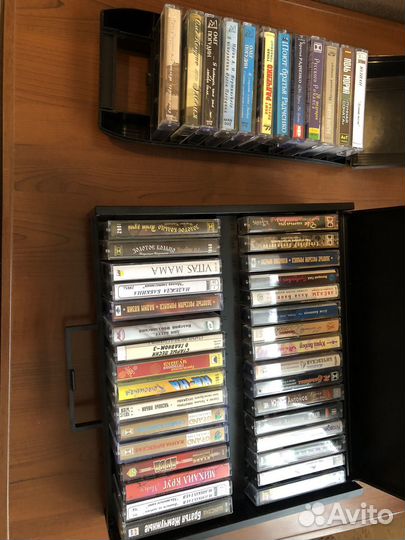 Аудиокассеты в кейсах новые
