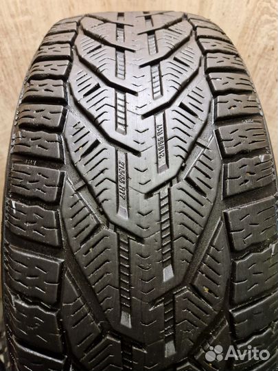 Kormoran Snow 215/55 R17 98V