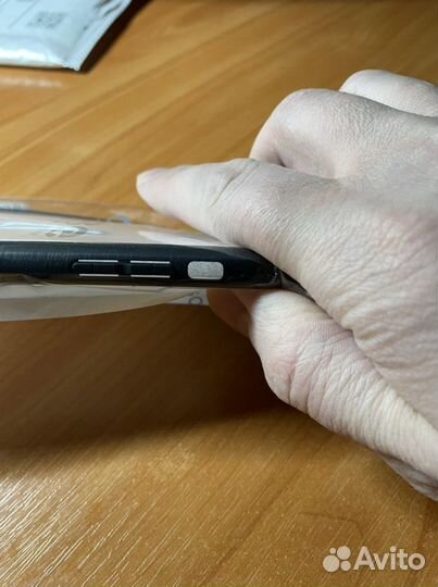 Чехол на iPhone Xr новый