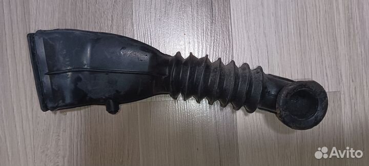 Патрубок стиральной машины Whirlpool 46197501007