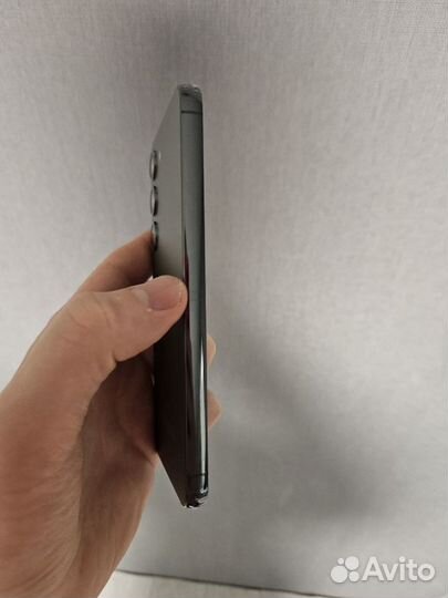 Samsung Galaxy S23, 8/256 ГБ
