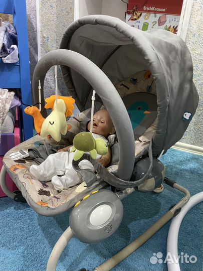 Шезлонг детский