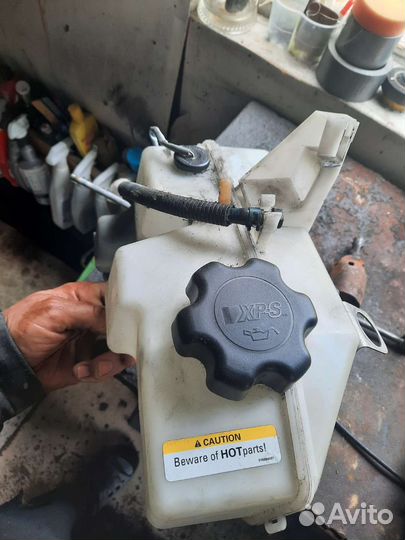 Бак масляный скидо 550 масленый насос