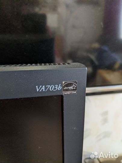 Монитор Viewsonic va703b