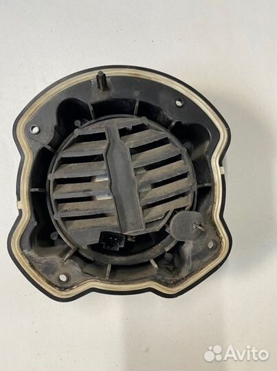 Динамик задний левый Peugeot 308 5-дверный EP6 120