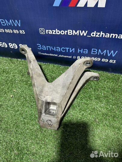 Лапка двигателя bmw m5f90 m8 f92 L
