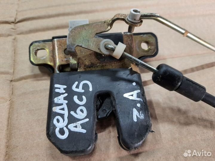 Замок багажника Audi A6 C5