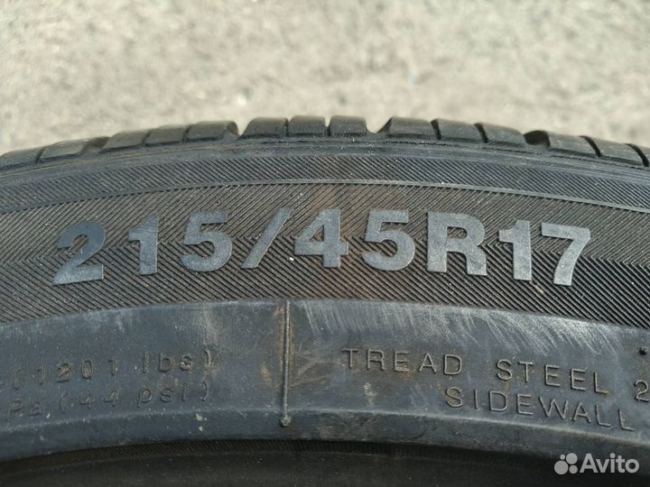 Kumho Solus KH25 215/45 R17 и 215/50 R17