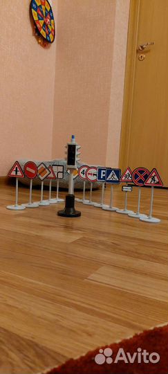 Дорожные знаки игрушки