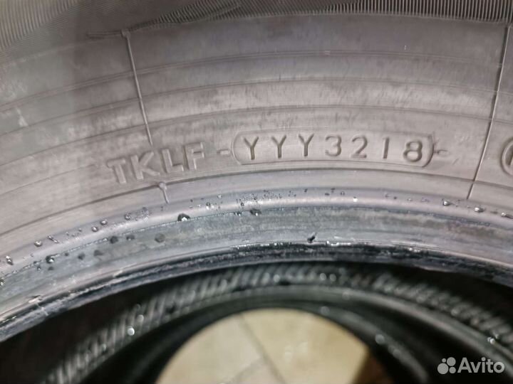 Yokohama BluEarth AE50 215/65 R17 99V