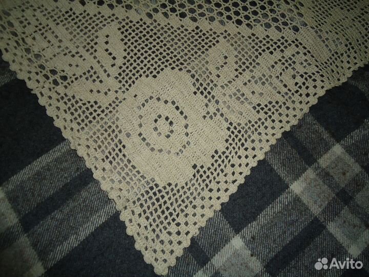 Рукоделие Скатерть 83*83 ручная работа