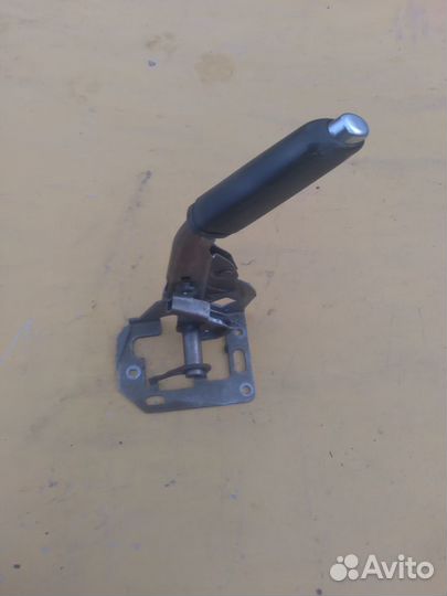Рычаг ручного тормоза Ford Focus 2