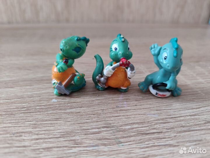 Игрушки из киндера