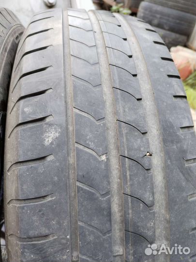 Goodyear EfficientGrip 195/60 R16 89H