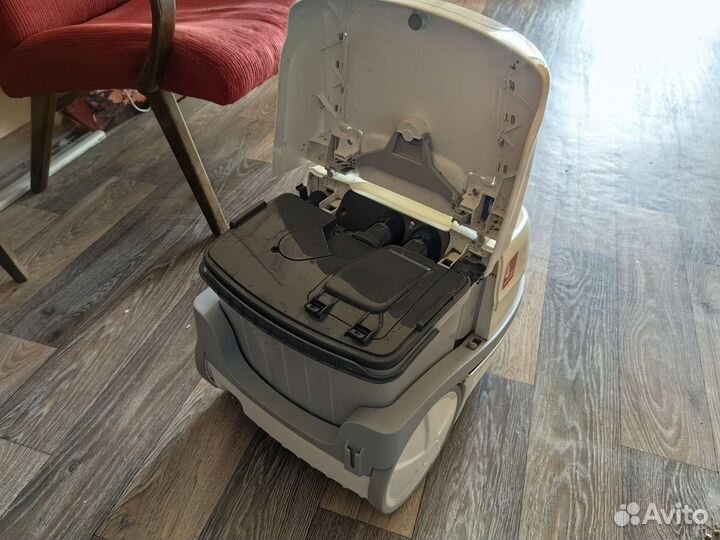 Пылесос aquawelt plus zelmer моющий zvc762stru