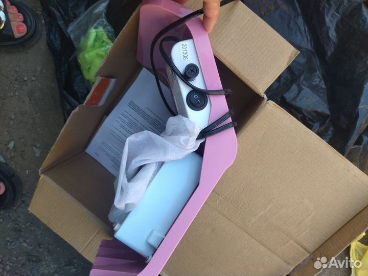 Настольный пылесос для маникюра