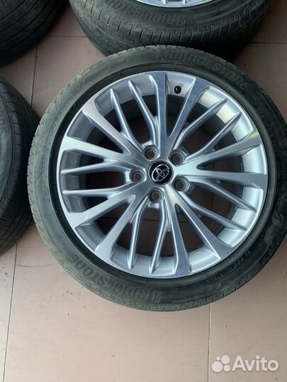 Колеса на toyota camry r 18