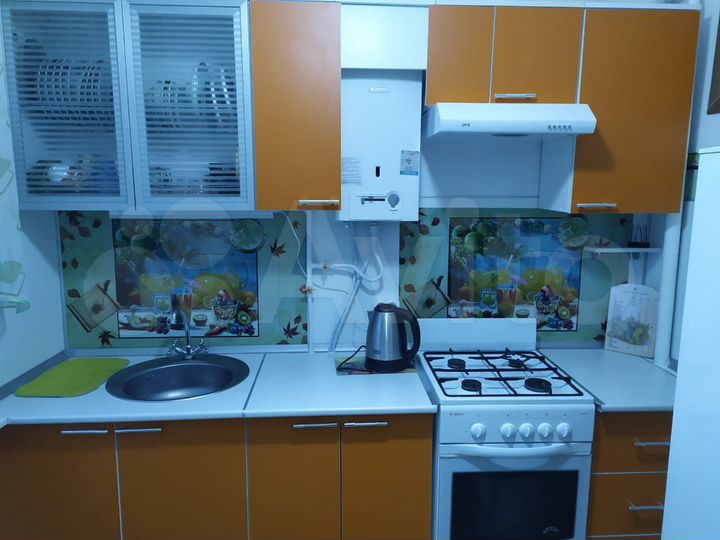 3-к. квартира, 45 м², 4/4 эт.