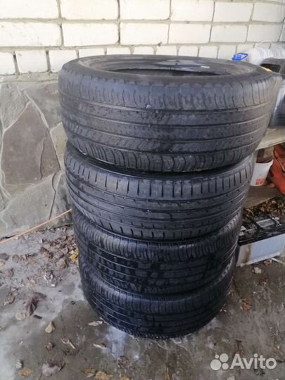 Michelin Latitude X-Ice 235/55 R19