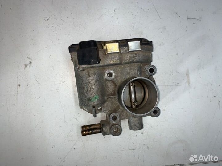 Дроссельная заслонка Peugeot 107 1.0