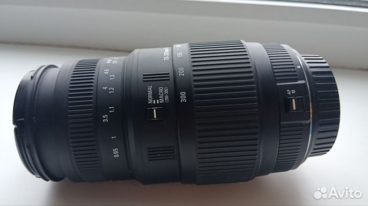 Sigma AF 70-300mm f/4-5.6 DG Macro Canon EF