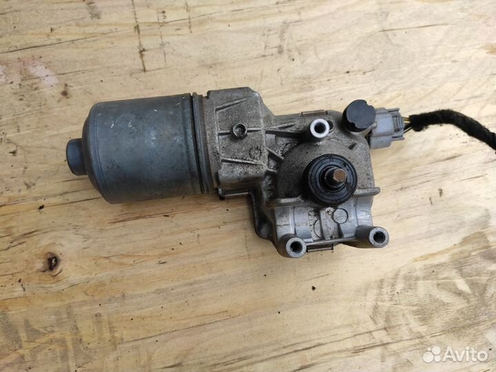 Мотор трапеции дворников на Opel Meriva B