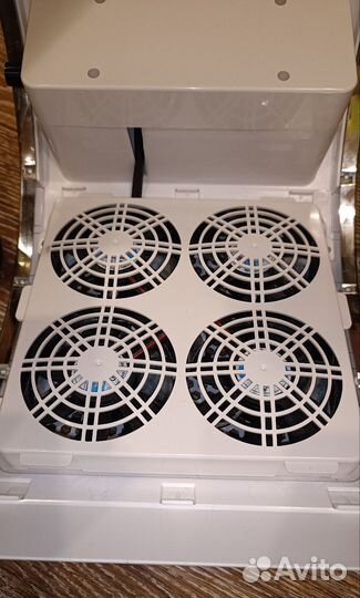 Вытяжка для маникюра