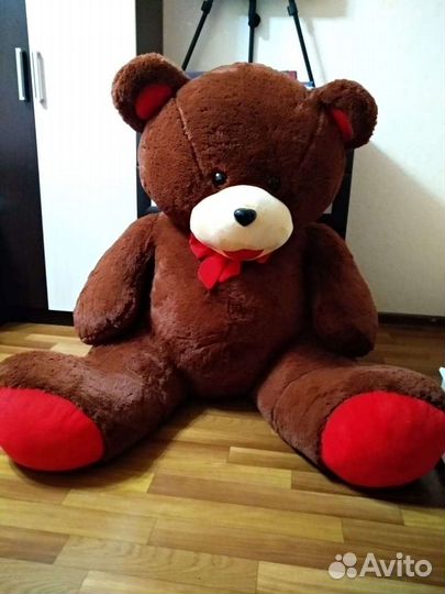 Большие плюшевые медведи