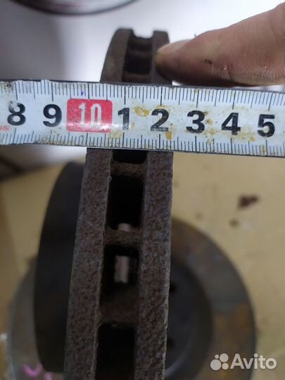 Тормозной диск субару