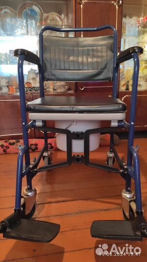 Коляска инвалидная