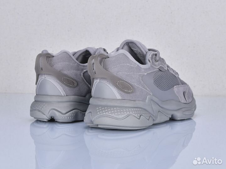 Кроссовки Adidas Ozweego