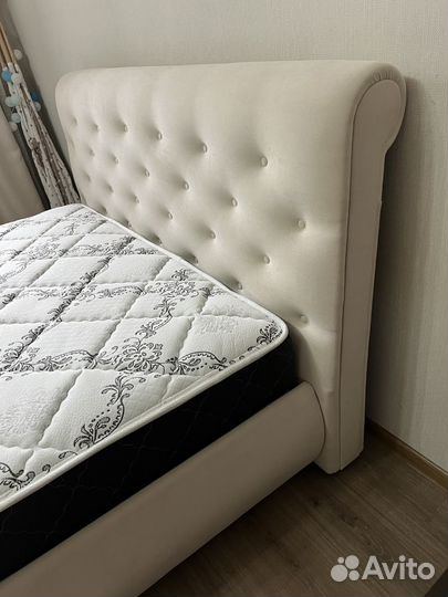 Кровать двухспальная Аскона Richard с матрасом