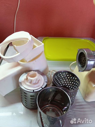 Мясорубка электрическая с шинковкой