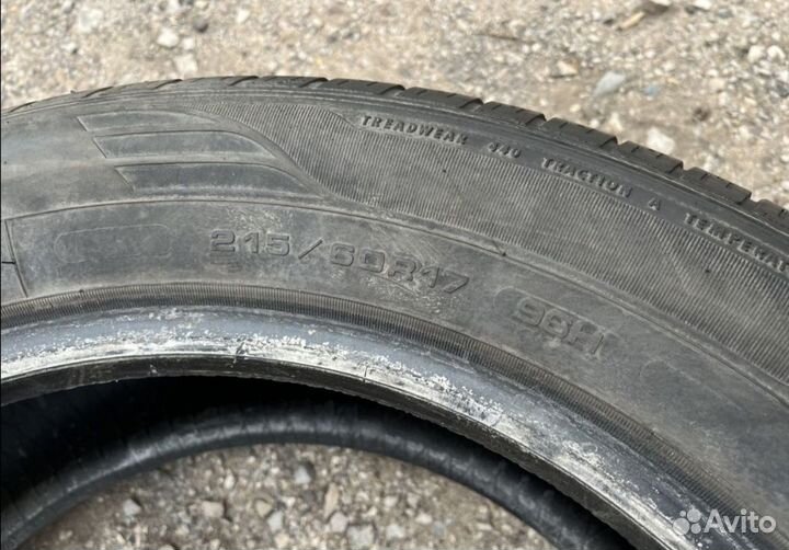 Goodyear EfficientGrip SUV 4x4 215/60 R17